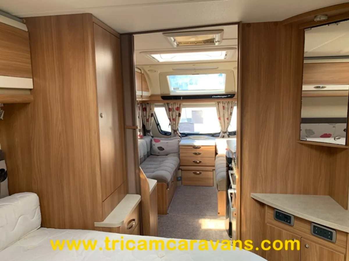 2013 Swift Challenger SE 580/4 Fixed Bed - Image 2