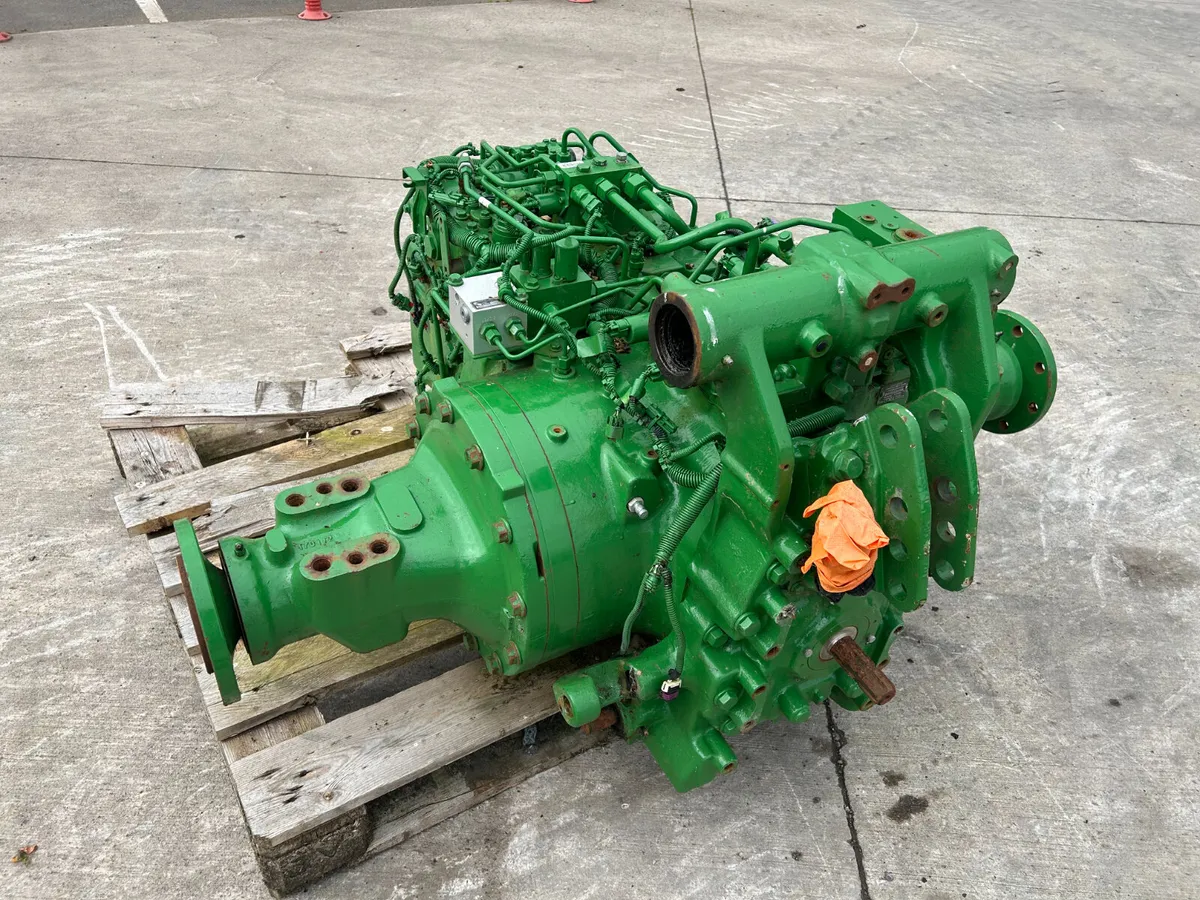 John Deere 5100R Rear End - Image 2