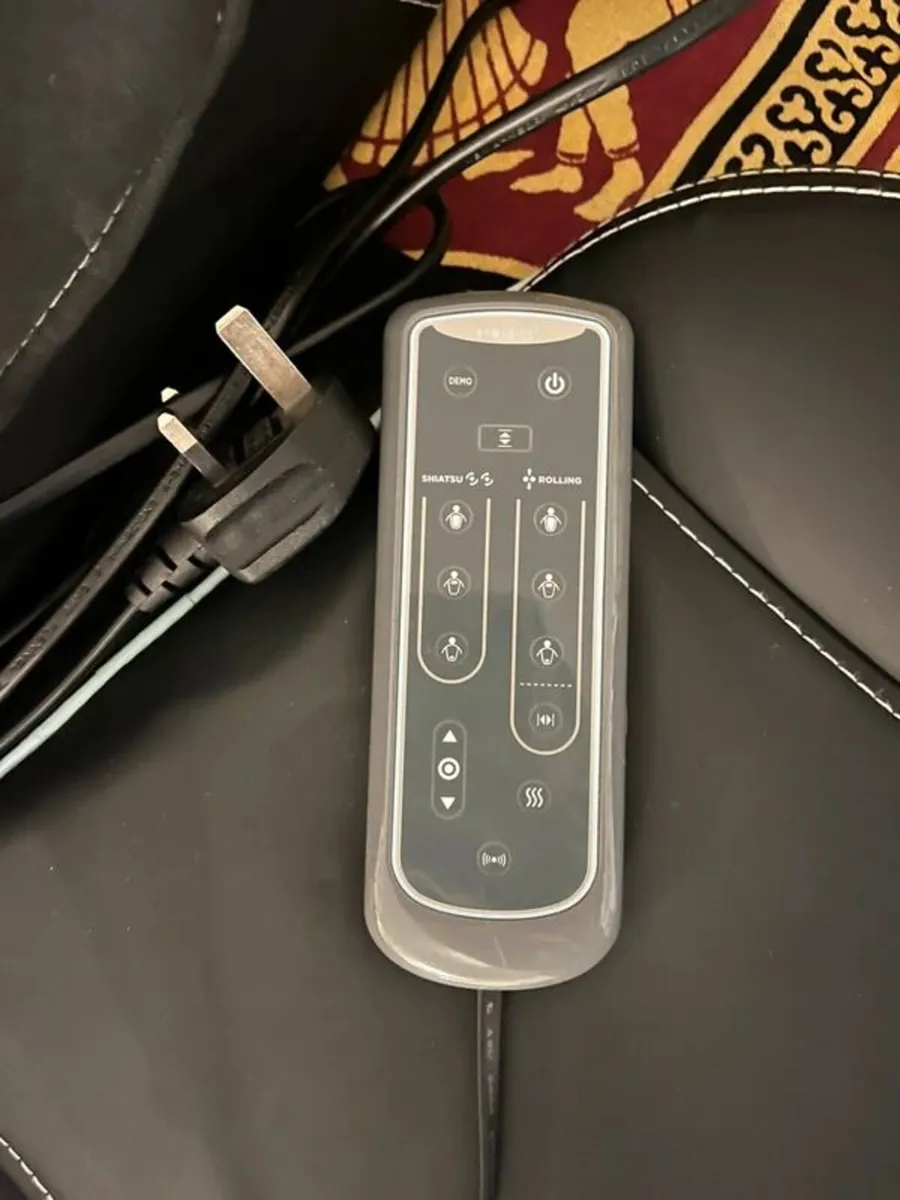 HoMedics ShiatsuMax 2.0 Heated Shiatsu Back Massag - Image 3