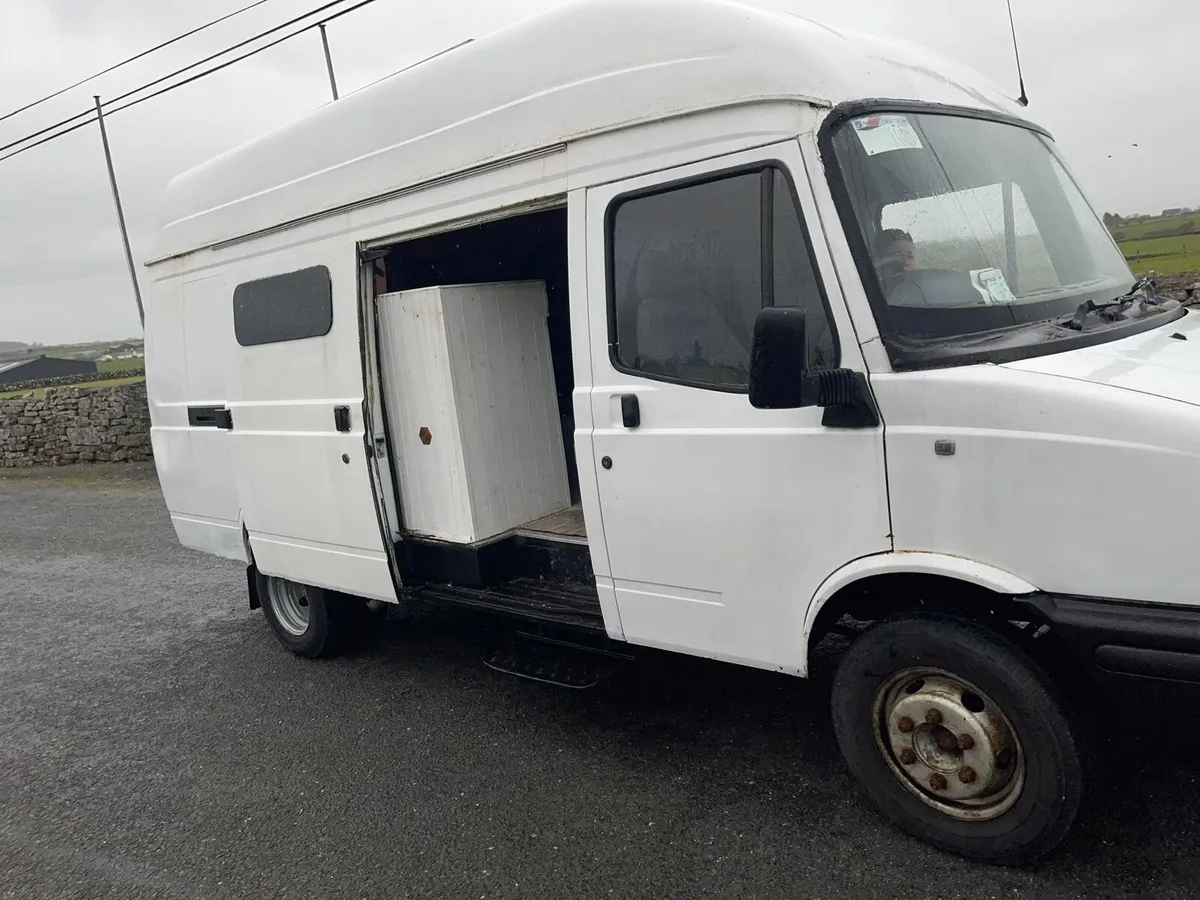 03 LDV Campervan - Image 4