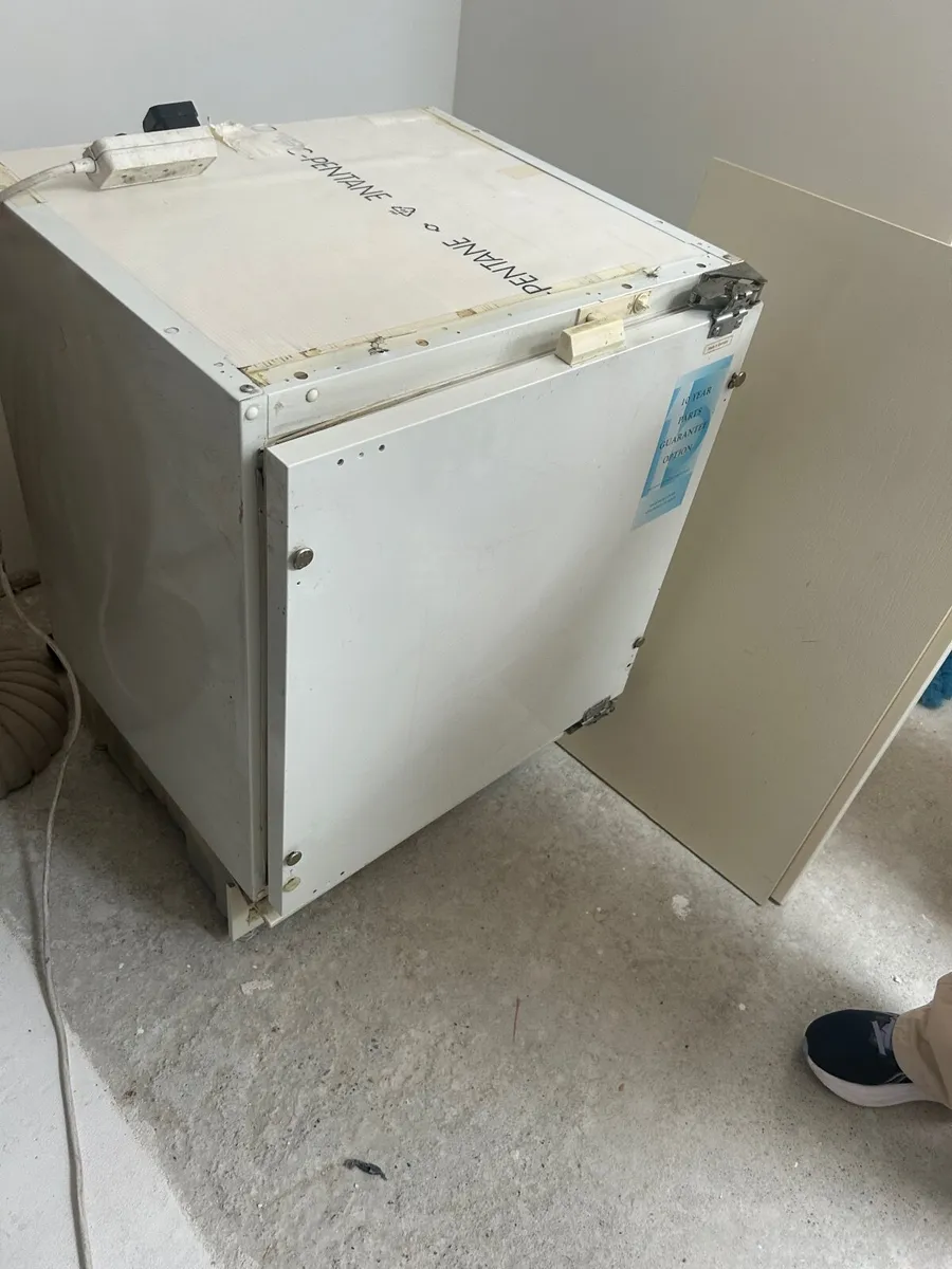 Fridge - Image 1