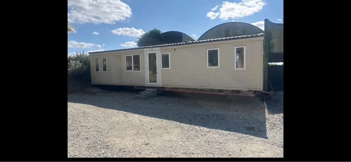 Mobile home - Image 2