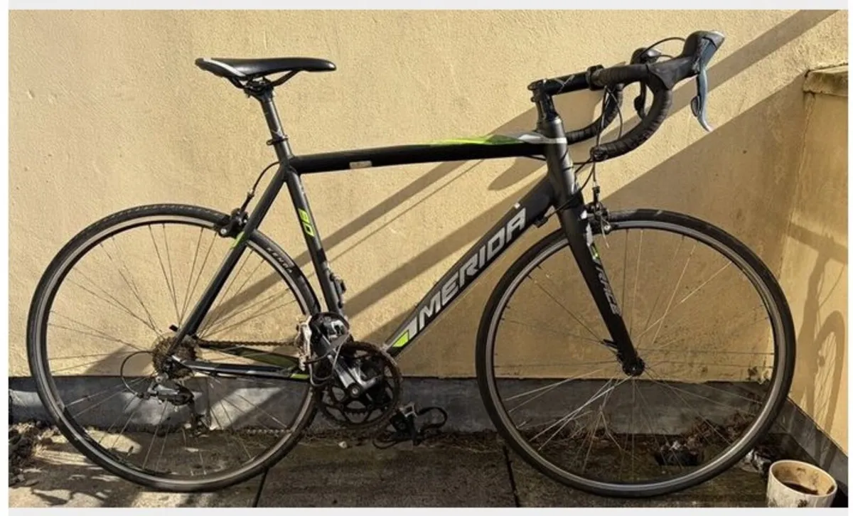 Merida Race 80 Road Bike. Size L