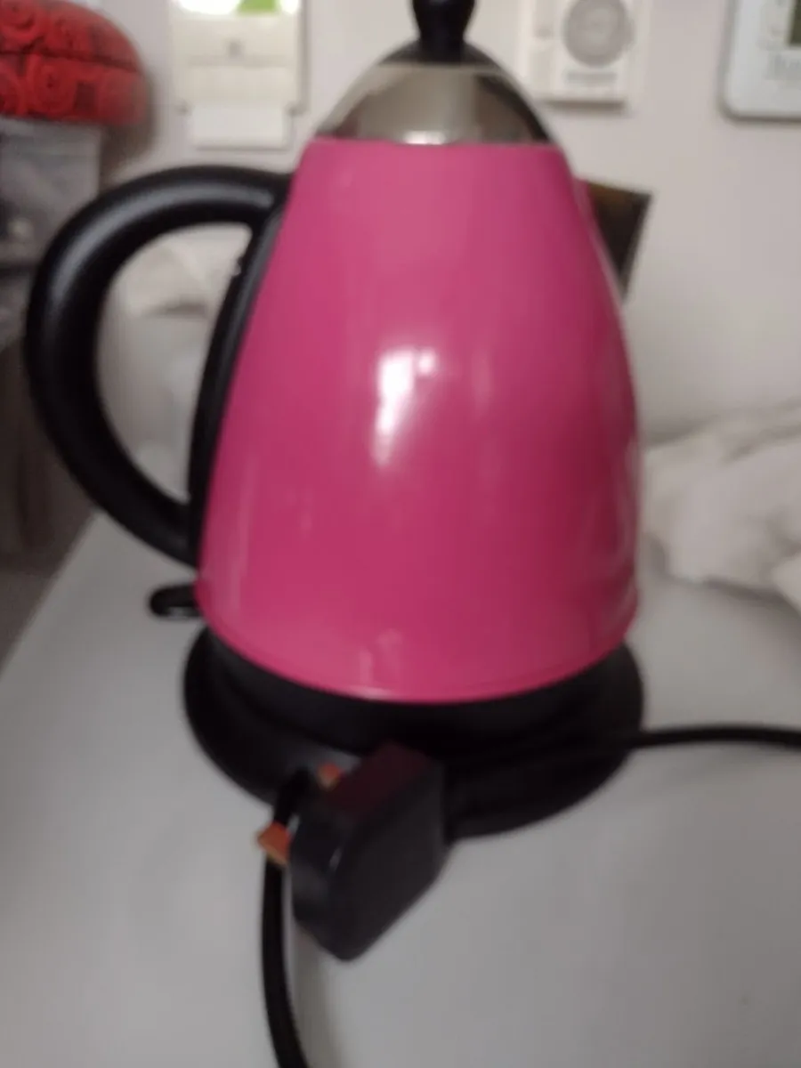 Working cordless kettle - Image 2