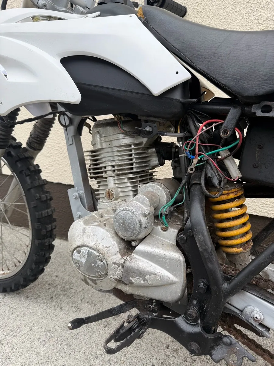 125cc Dirtbike - Image 4