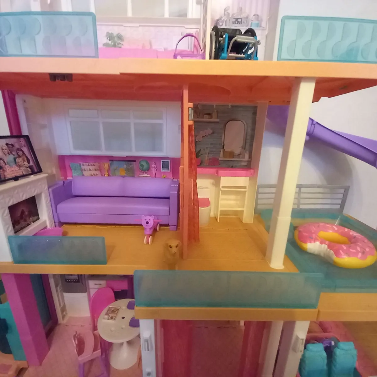 Barbie Dream House & Accessories - Image 2