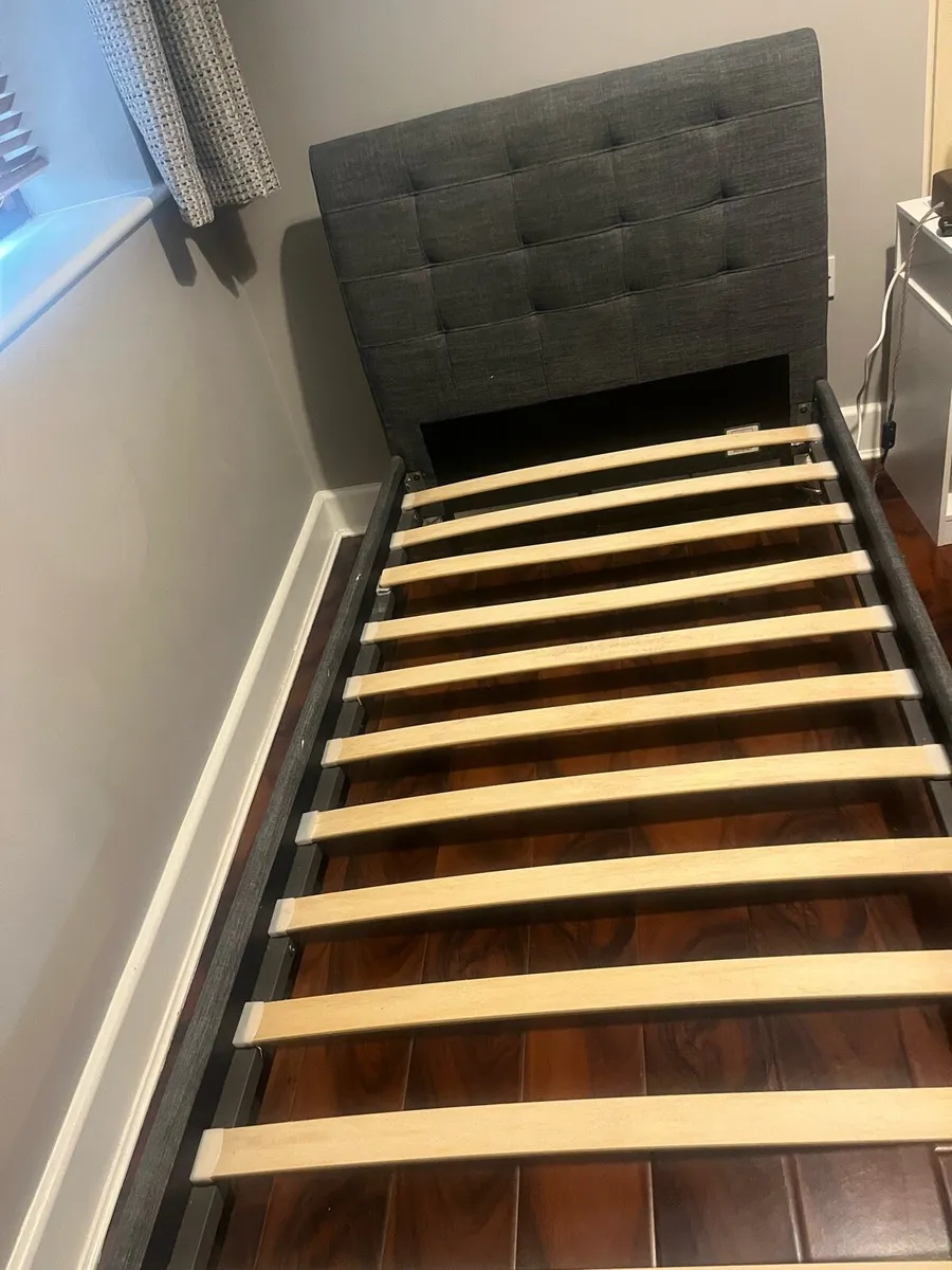 Single bed * Free* - Image 1