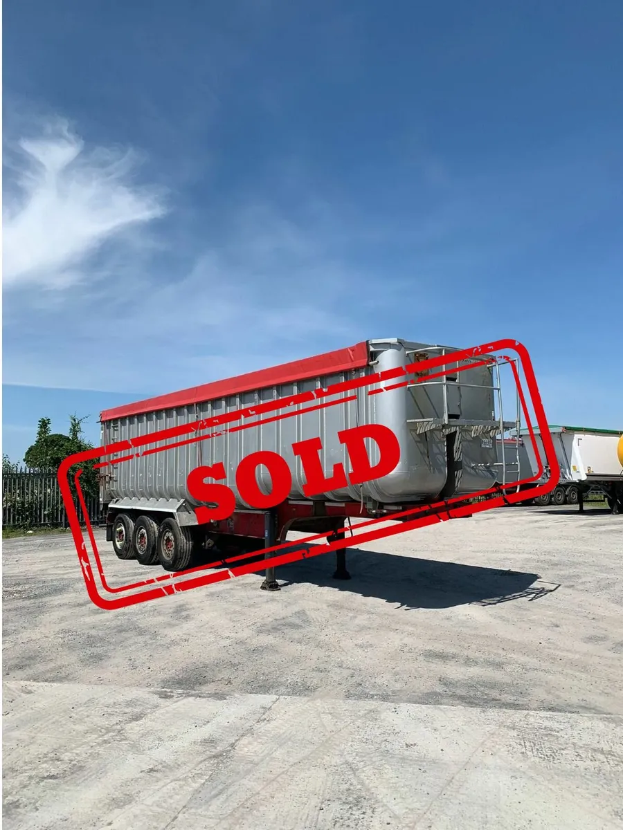 Bulk Alloy Tipping Trailer - Image 1