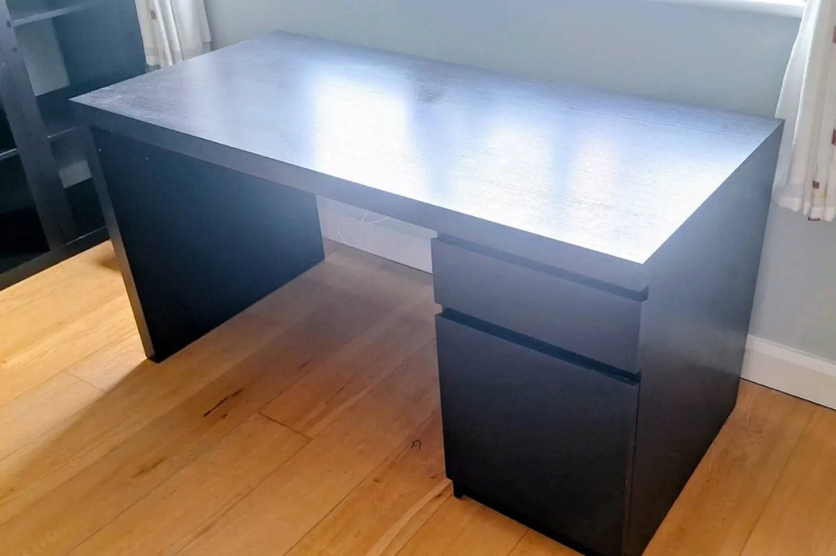 Office Desk - Image 1
