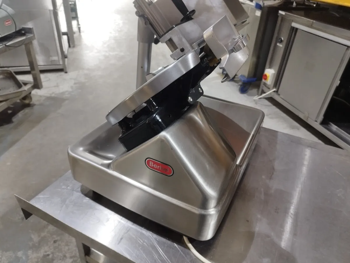 Catering equipment - Image 2