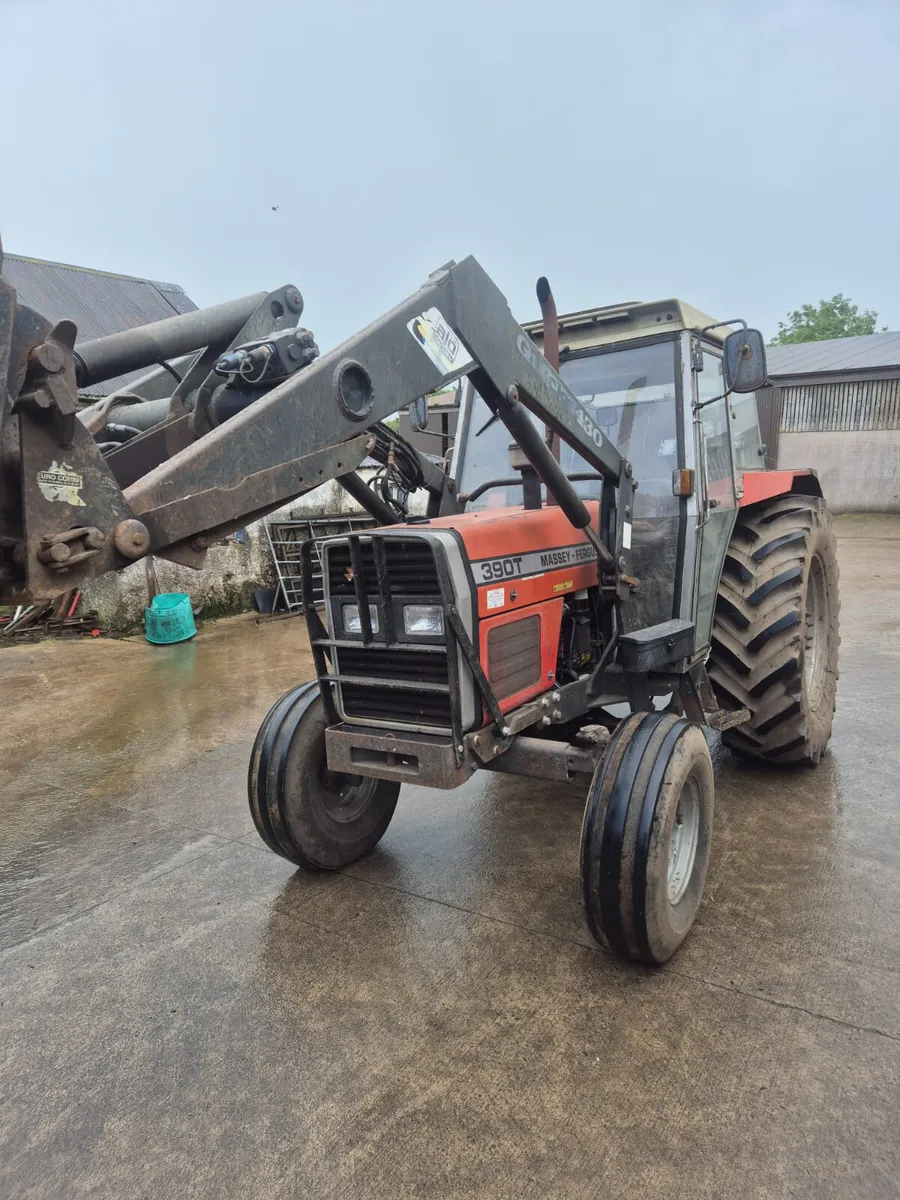 Quicke 430 Loader & Brackets - Image 1