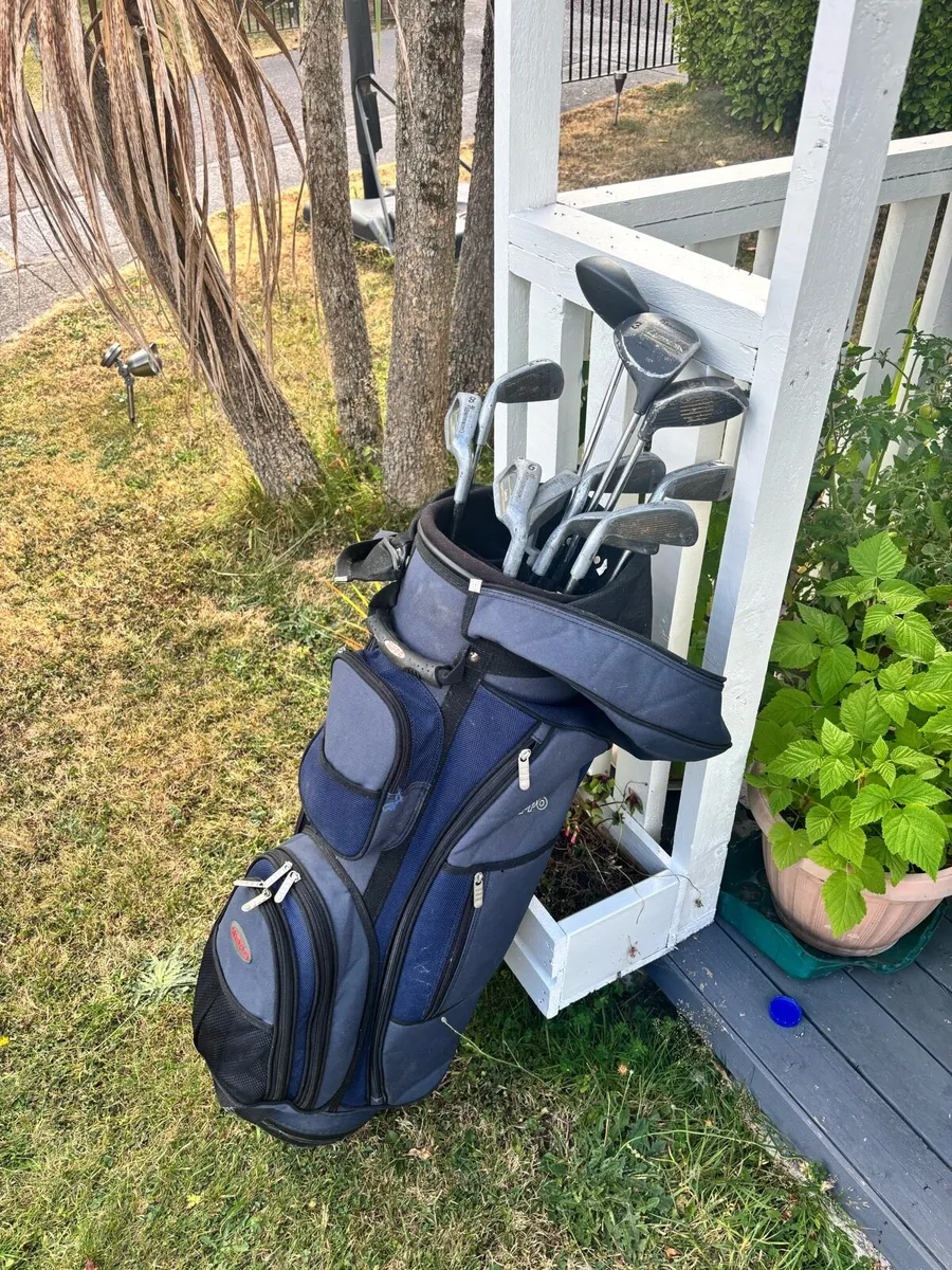 Full Golf Set With balls and Tees - Image 1
