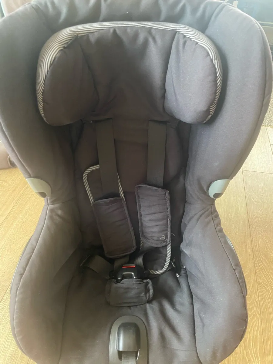 Maxi Cosi twist Car seat - Image 1