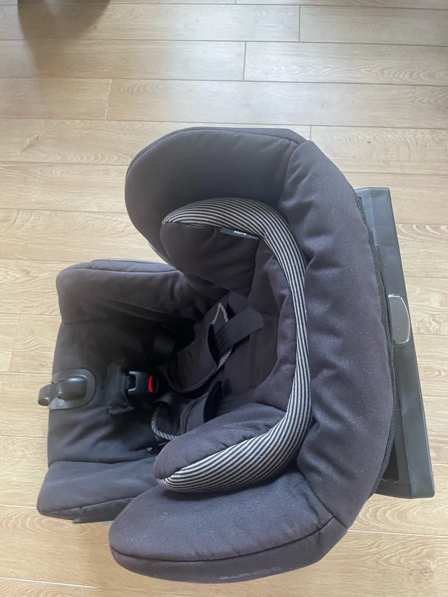 Maxi Cosi twist Car seat - Image 4