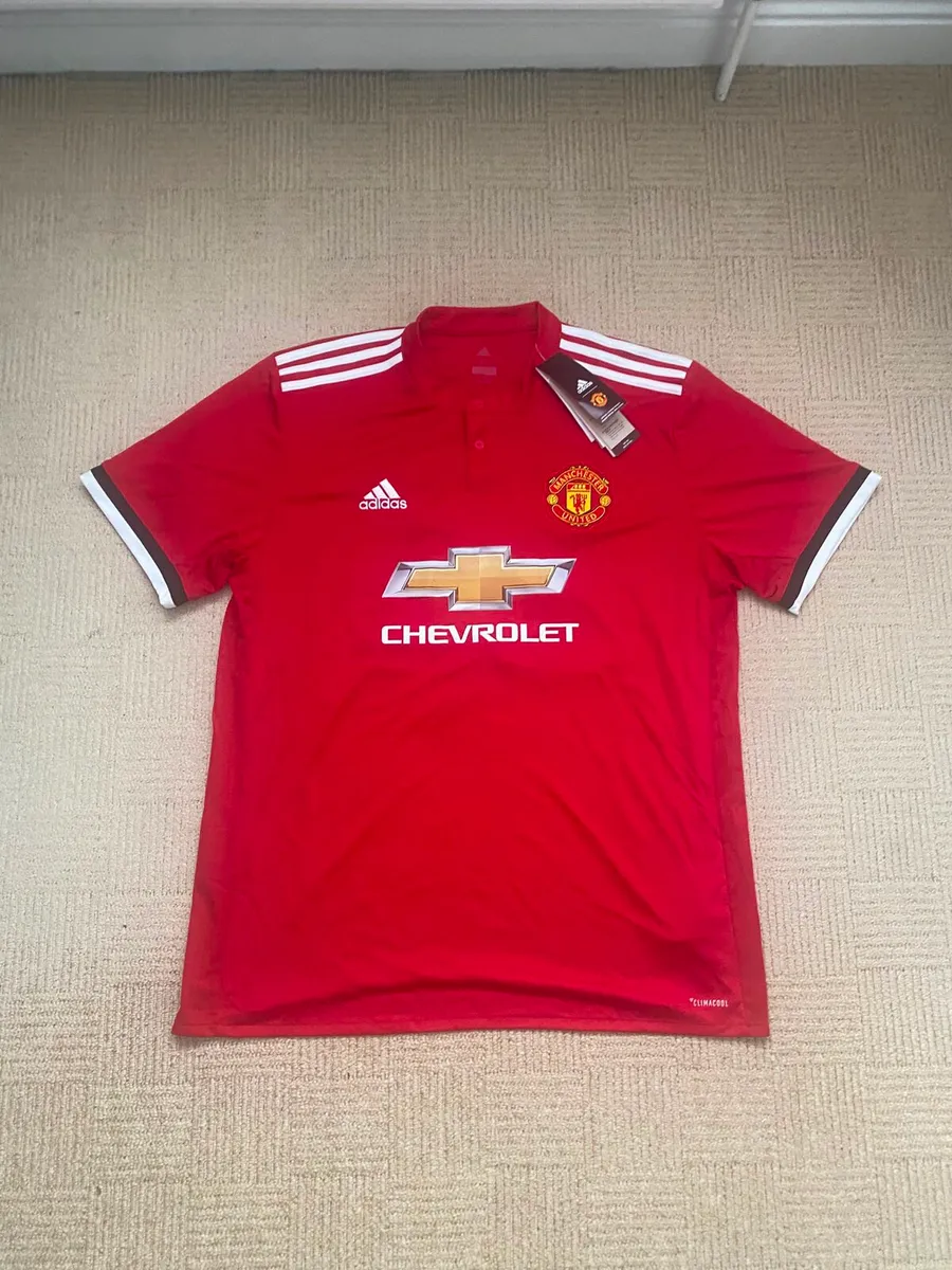 Manchester Utd Football Jersey - Image 1