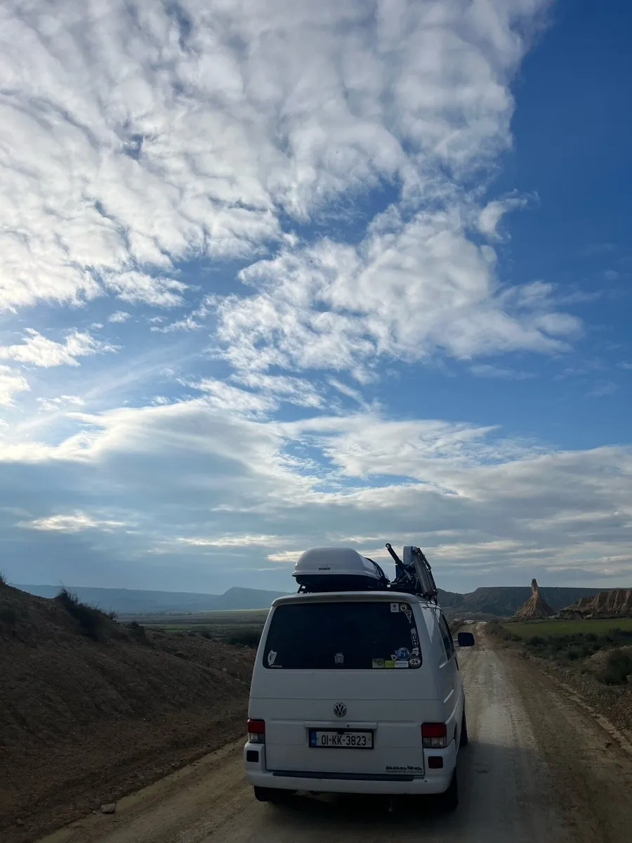 VOLKSWAGON TRANSPORTER OFF GRID CAMPERVAN - Image 2