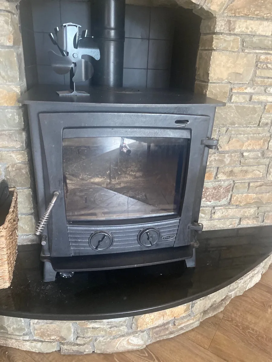Stove - Image 1