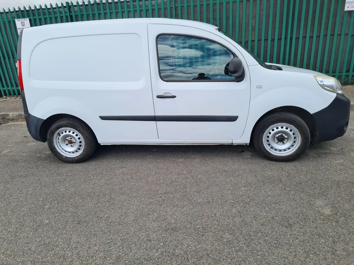 Renault Kangoo 2016 - Image 2