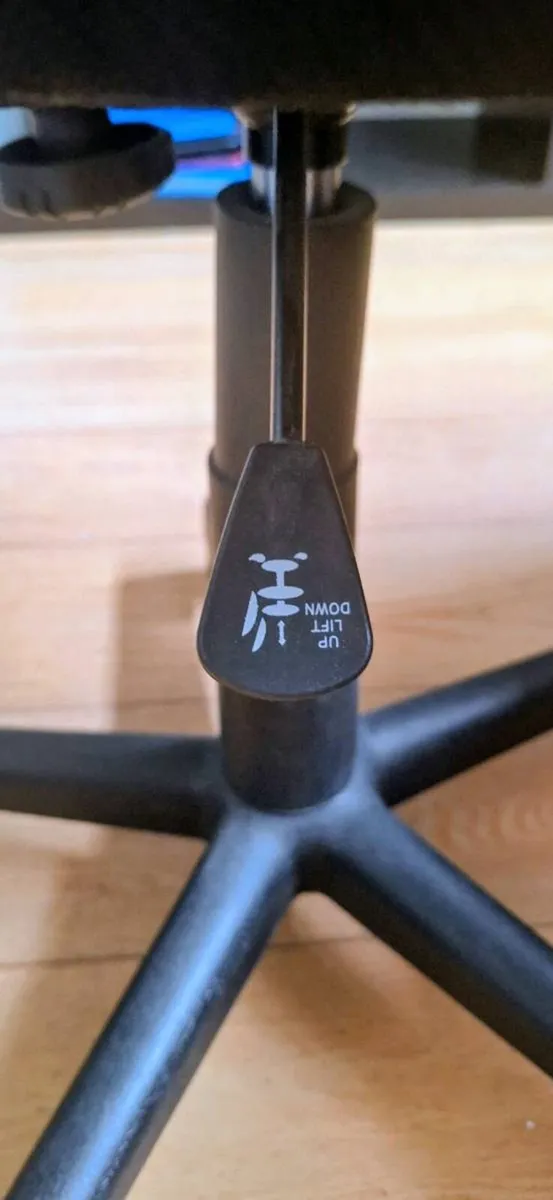 Office Chair - Image 2