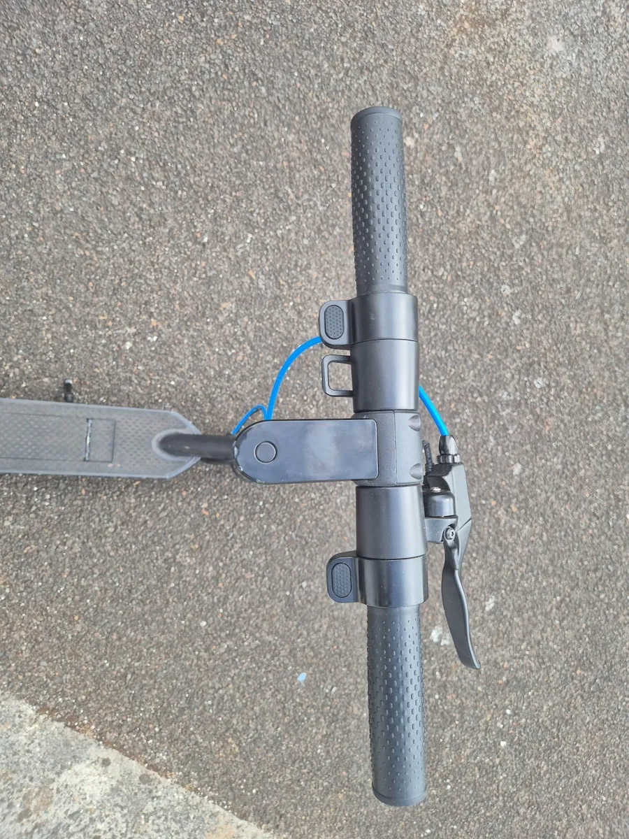 Electric Scooter- Doc.Green Rarely Used - Image 2