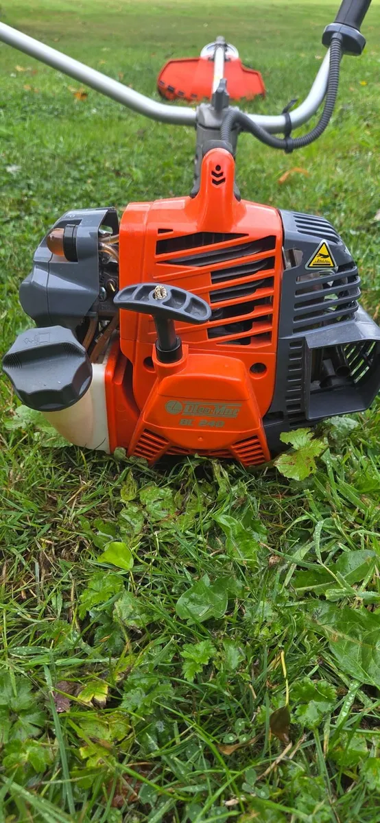 Oleo-Mac strimmer - Image 3