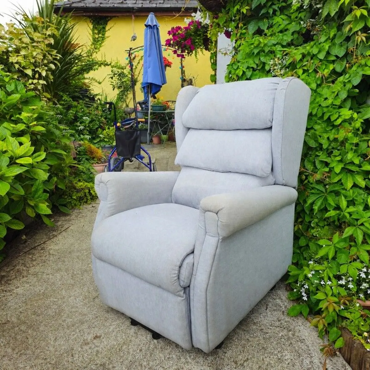 electric mobility chair - Image 2
