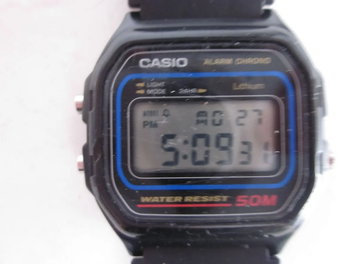 Casio 590 W59  Illuminator Digital Wristwatch - Image 2