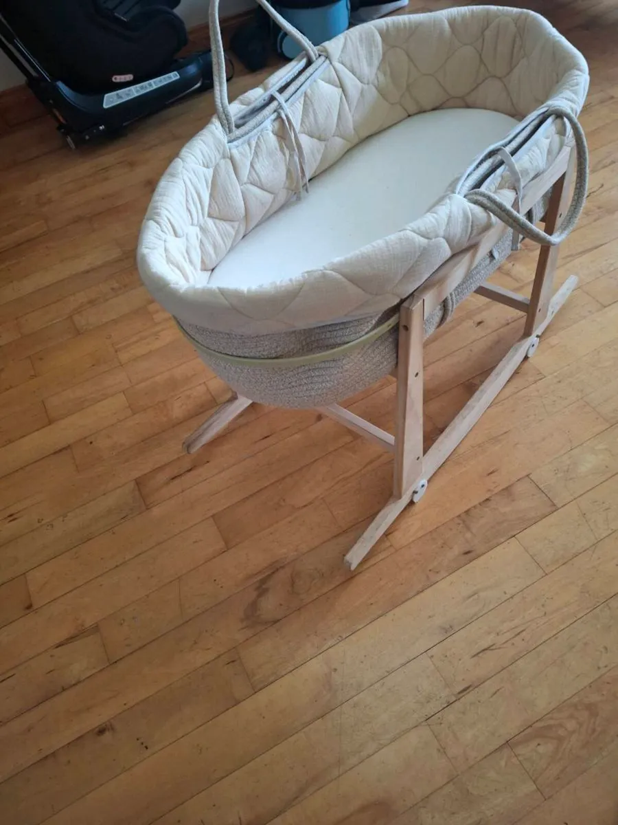 Moses Basket - Image 1