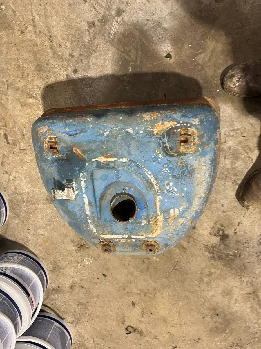 Fordson major parts - Image 2
