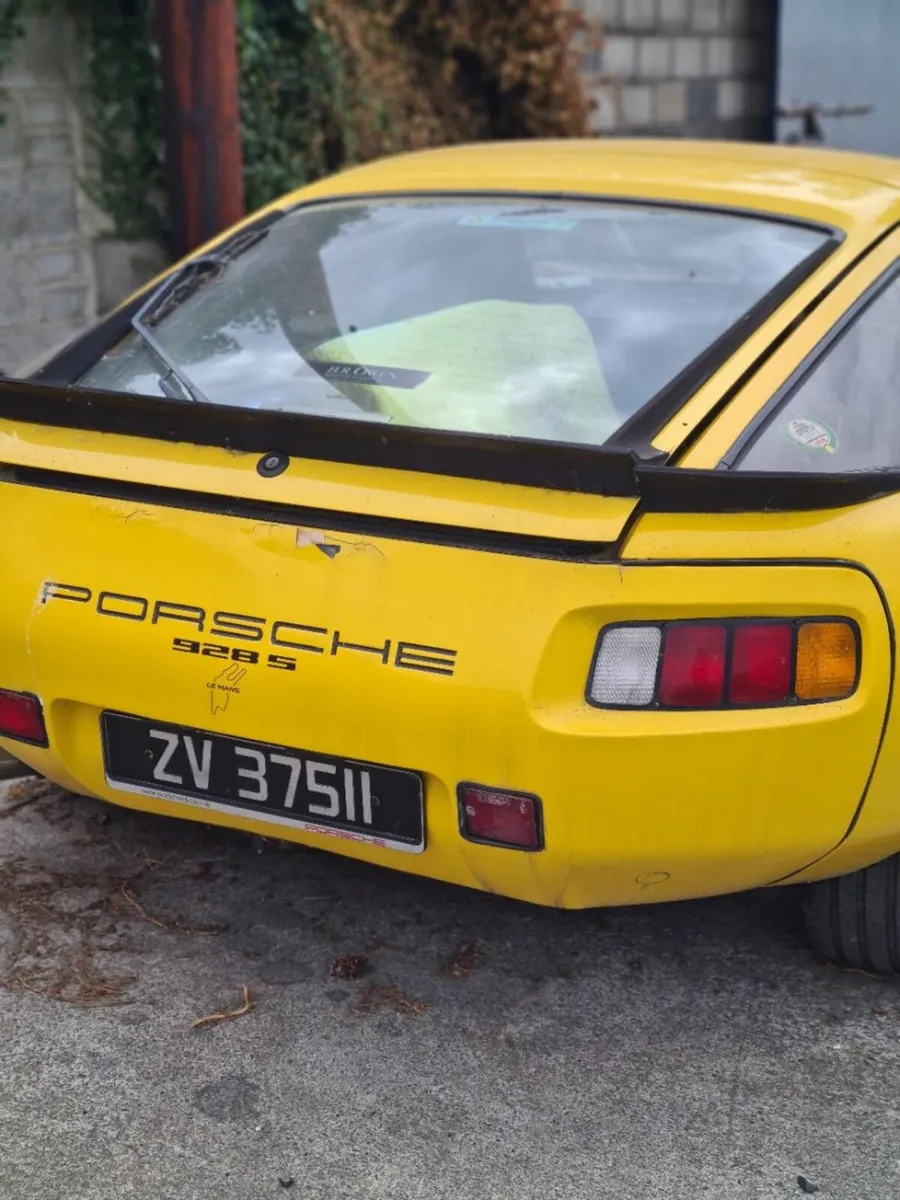 Porsche 928 1980 - Image 2