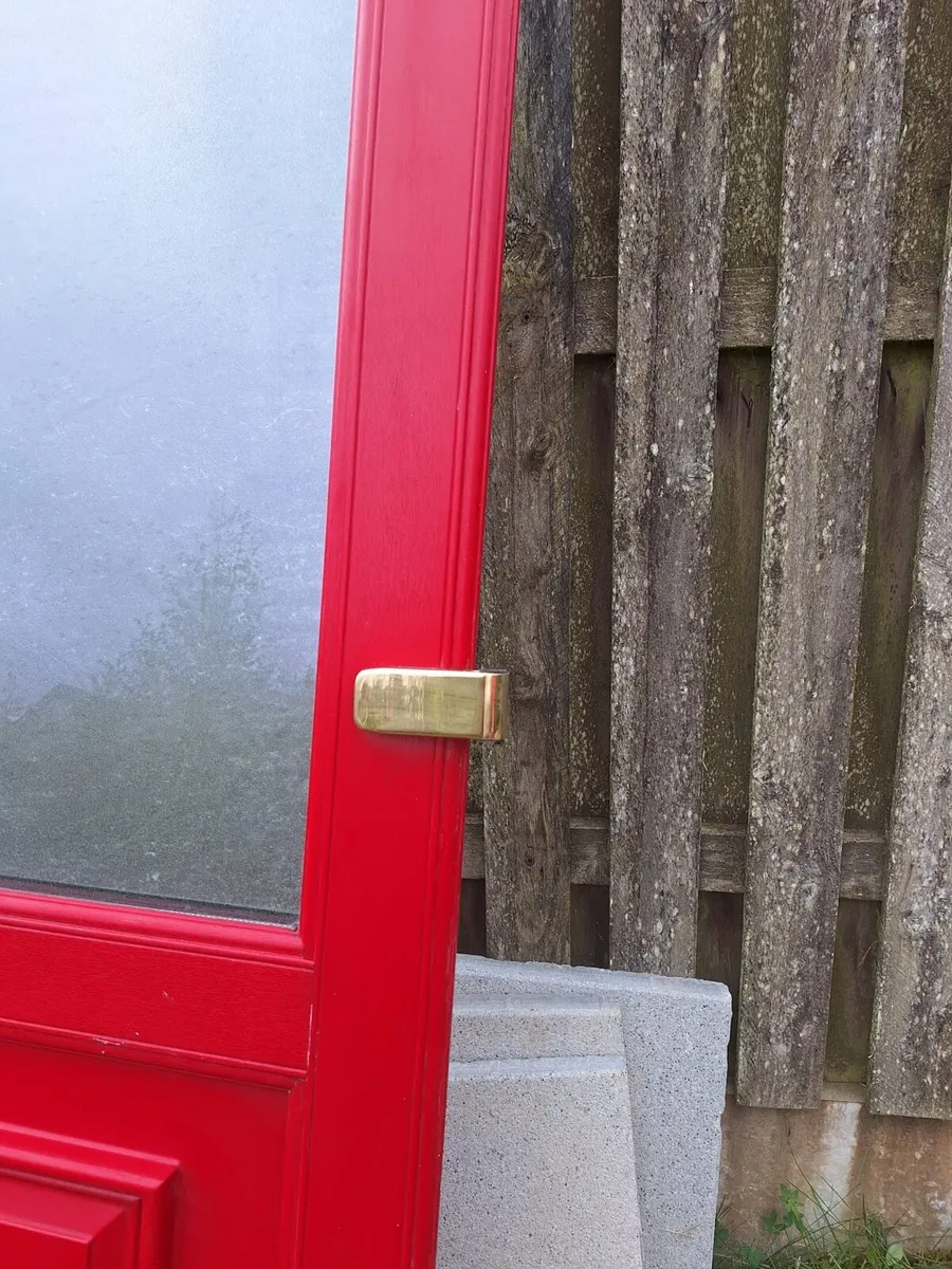 Door - Image 4