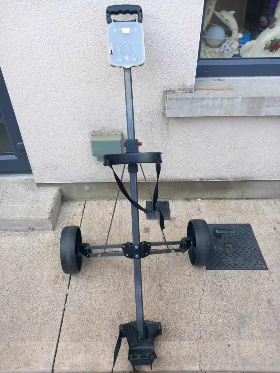 Spalding golf trolley. - Image 4
