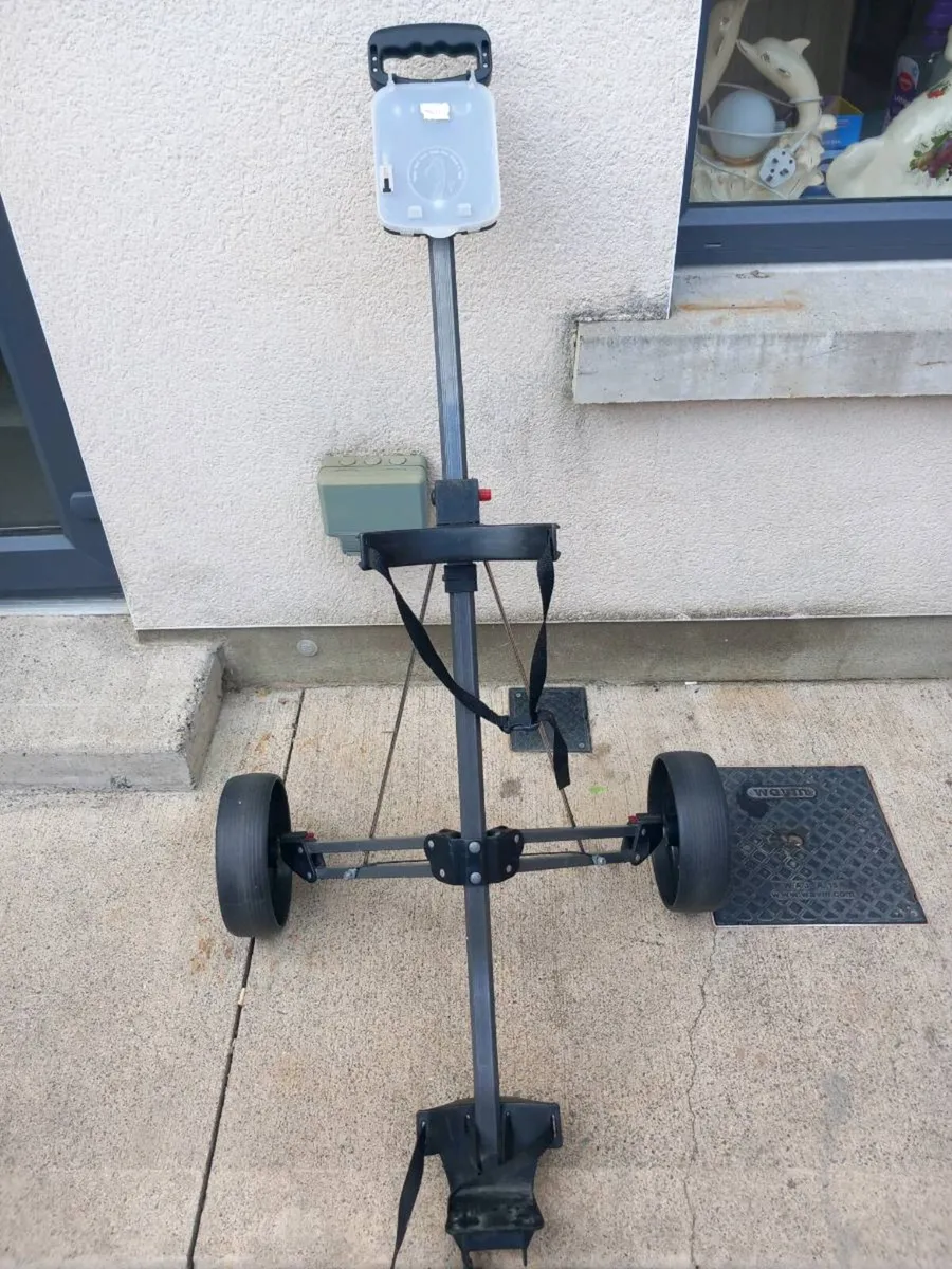 Spalding golf trolley. - Image 2