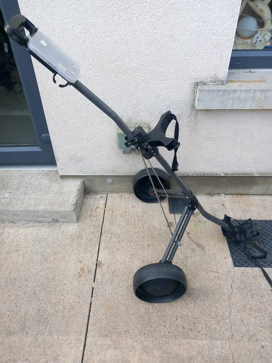 Spalding golf trolley. - Image 3