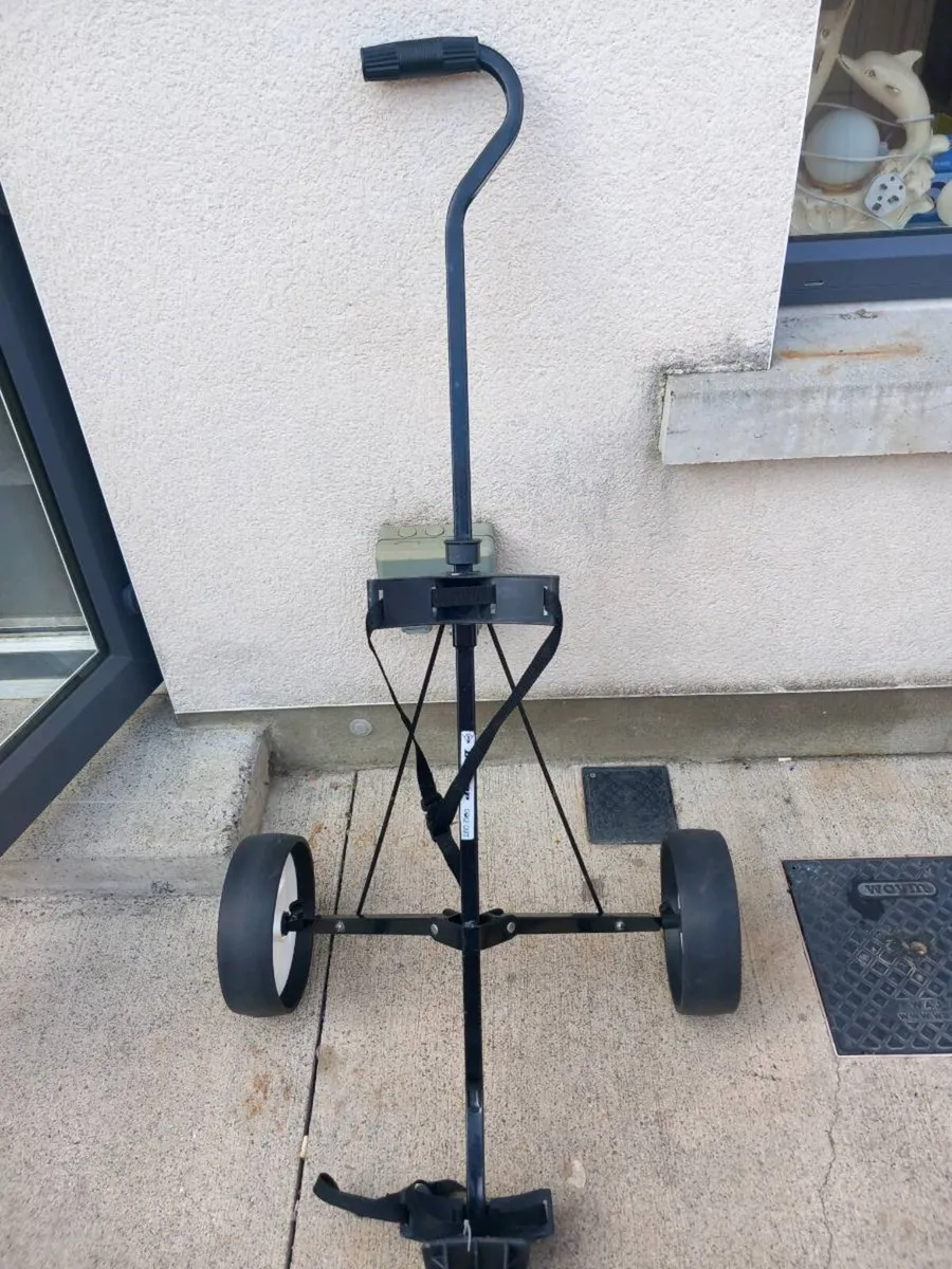 Dunlop golf trolley. - Image 4