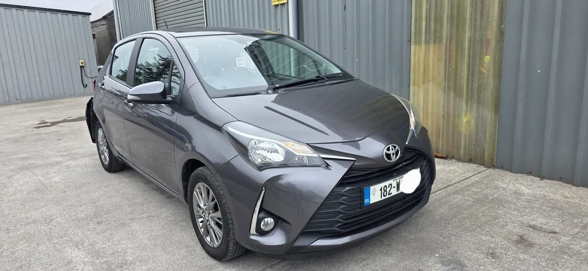 182 TOYOTA YARIS PETROL - Image 1