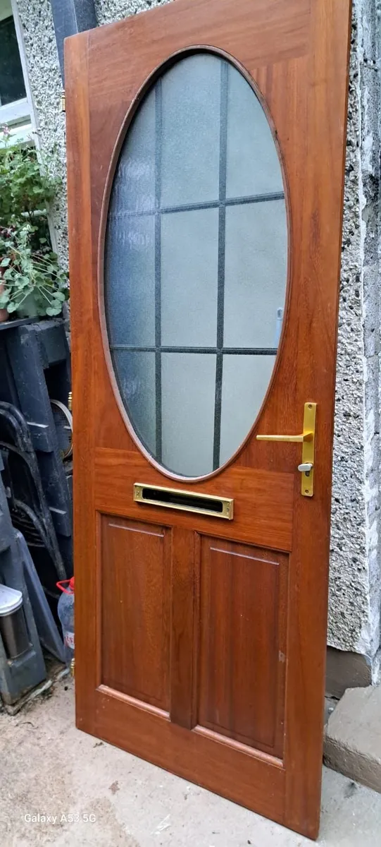 Front door - Image 1