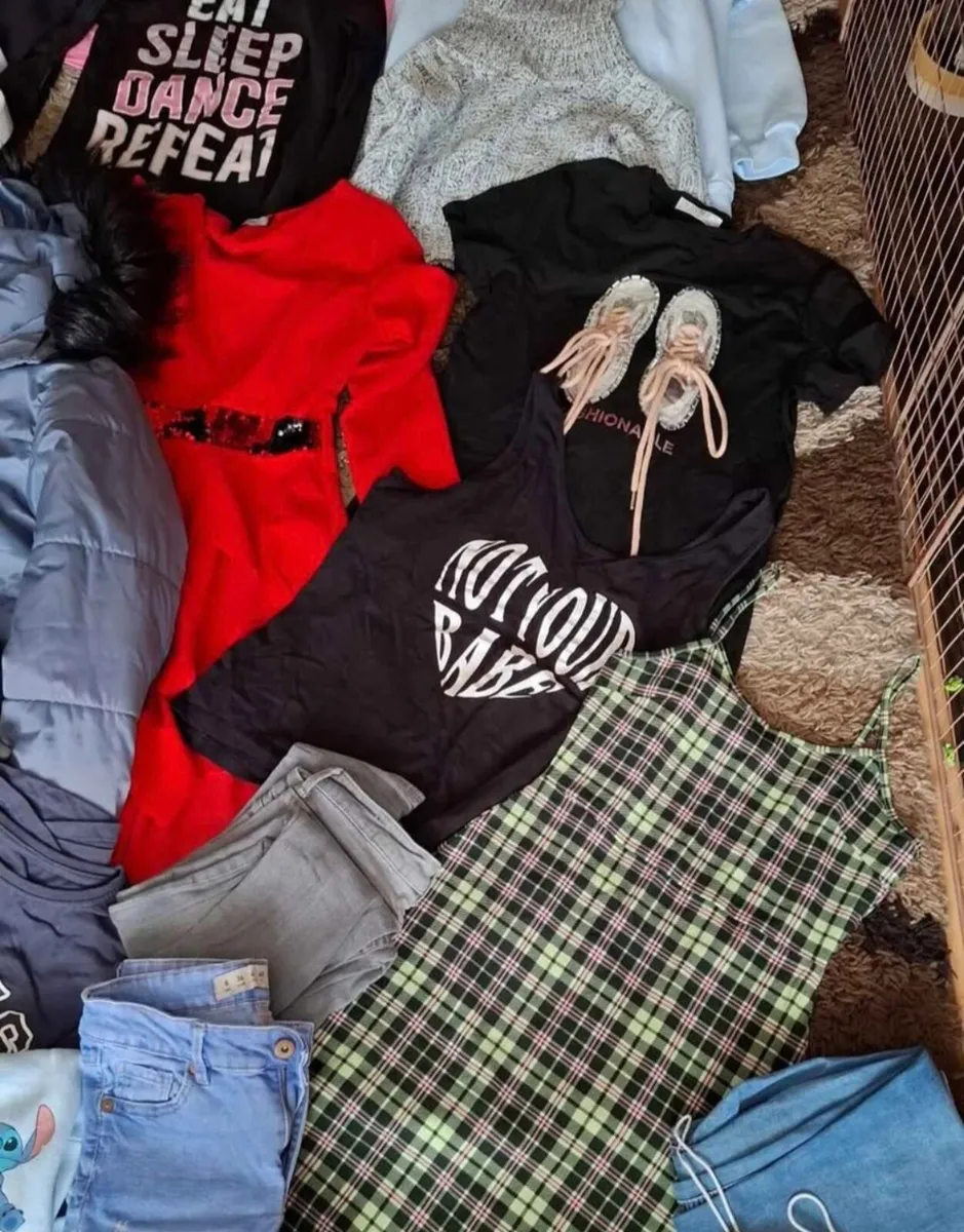 Girls clothes bundle age 12 to 14 - Image 1