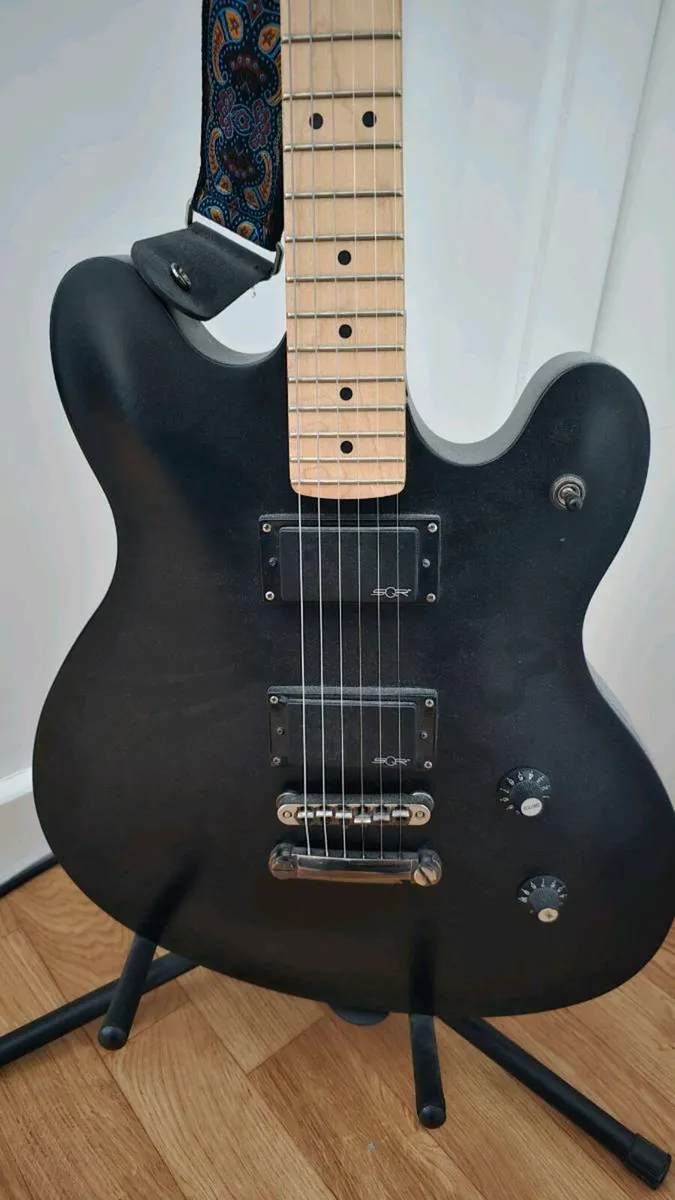Squier Contemporary Active Starcaster - Image 3