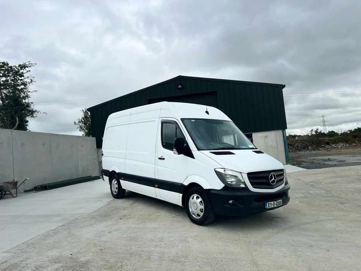 2017 Mercedes sprinter 314 mwb new doe & tax 8800 - Image 1