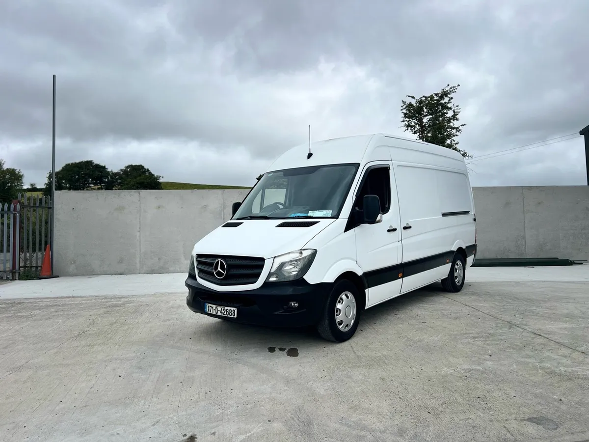2017 Mercedes sprinter 314 mwb new doe & tax 8800 - Image 4