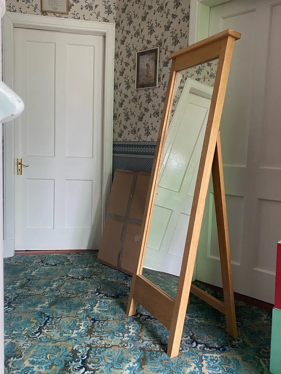 Full length ash mirror with stand - Image 1