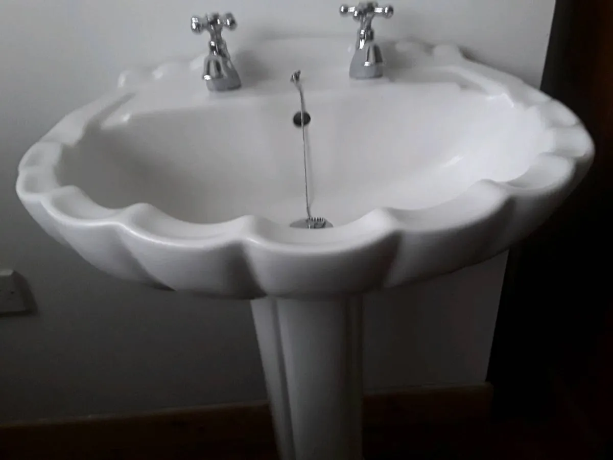 Vintage sink - Image 3