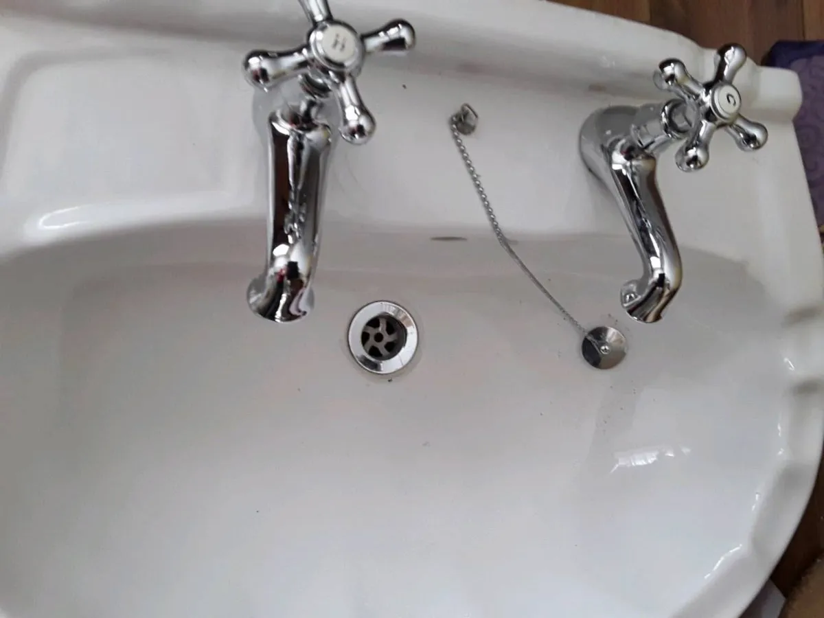 Vintage sink - Image 2