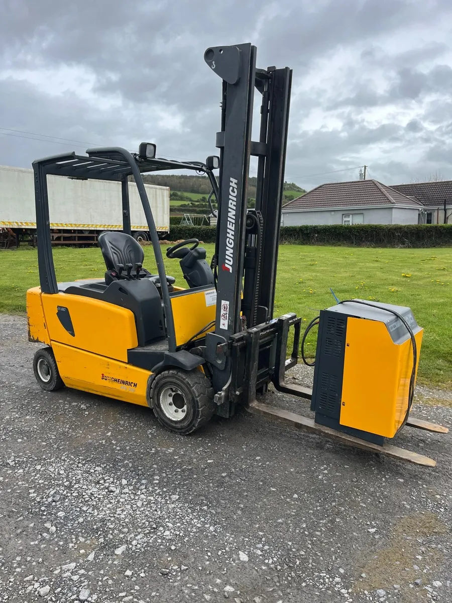 Jungheinrich electric Forlift - Image 2