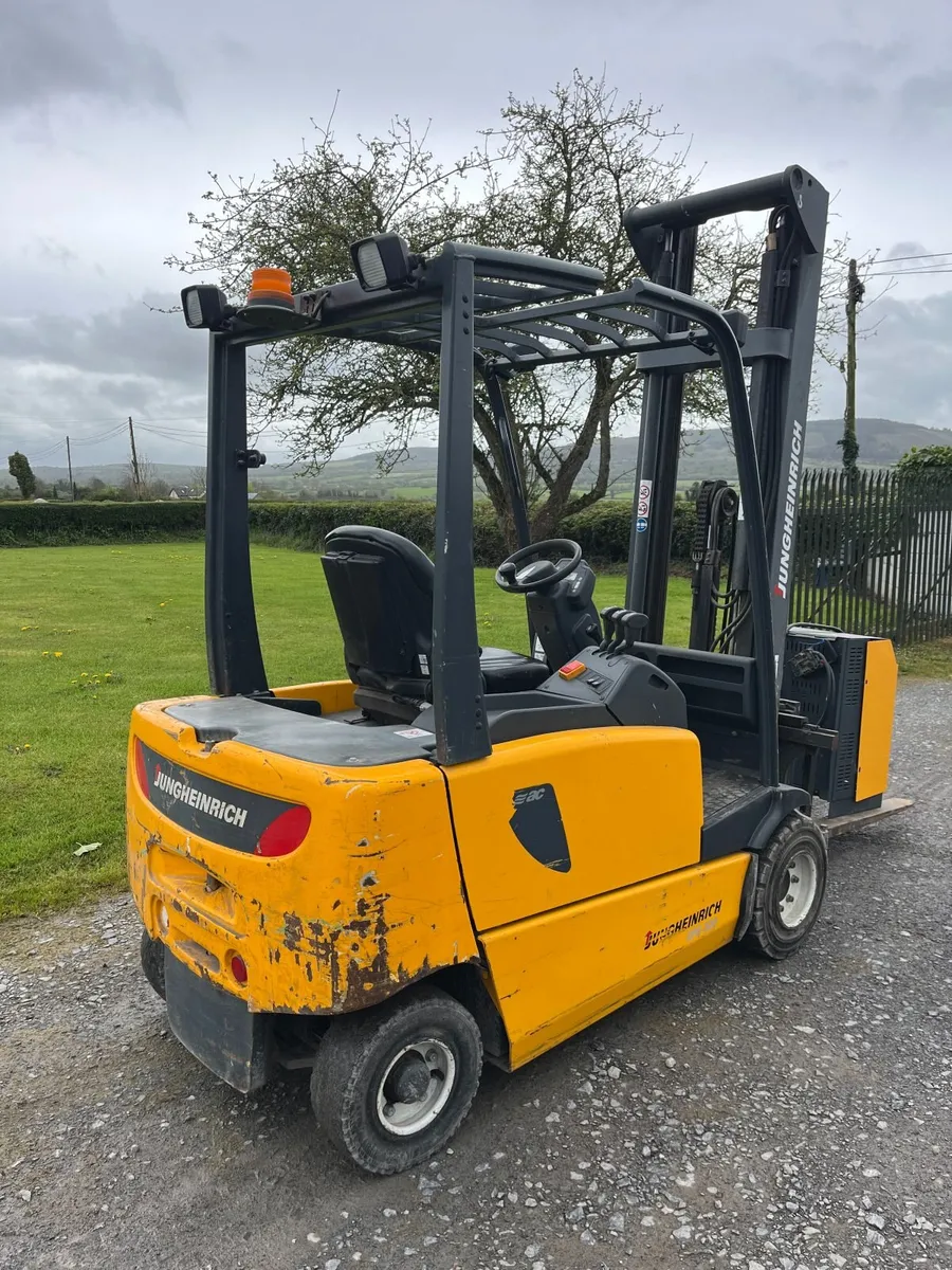 Jungheinrich electric Forlift - Image 3