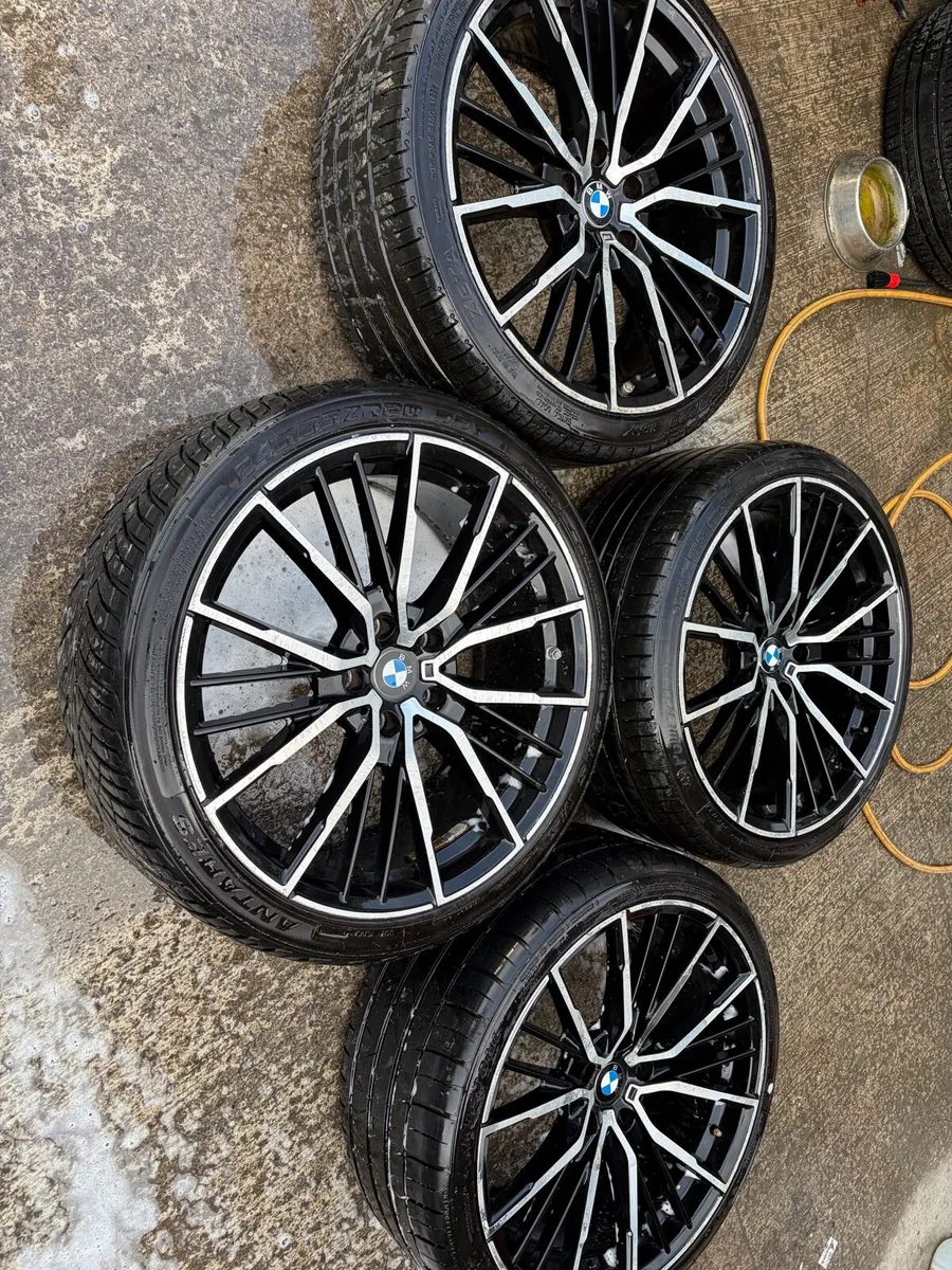 BMW 20” alloys - Image 2