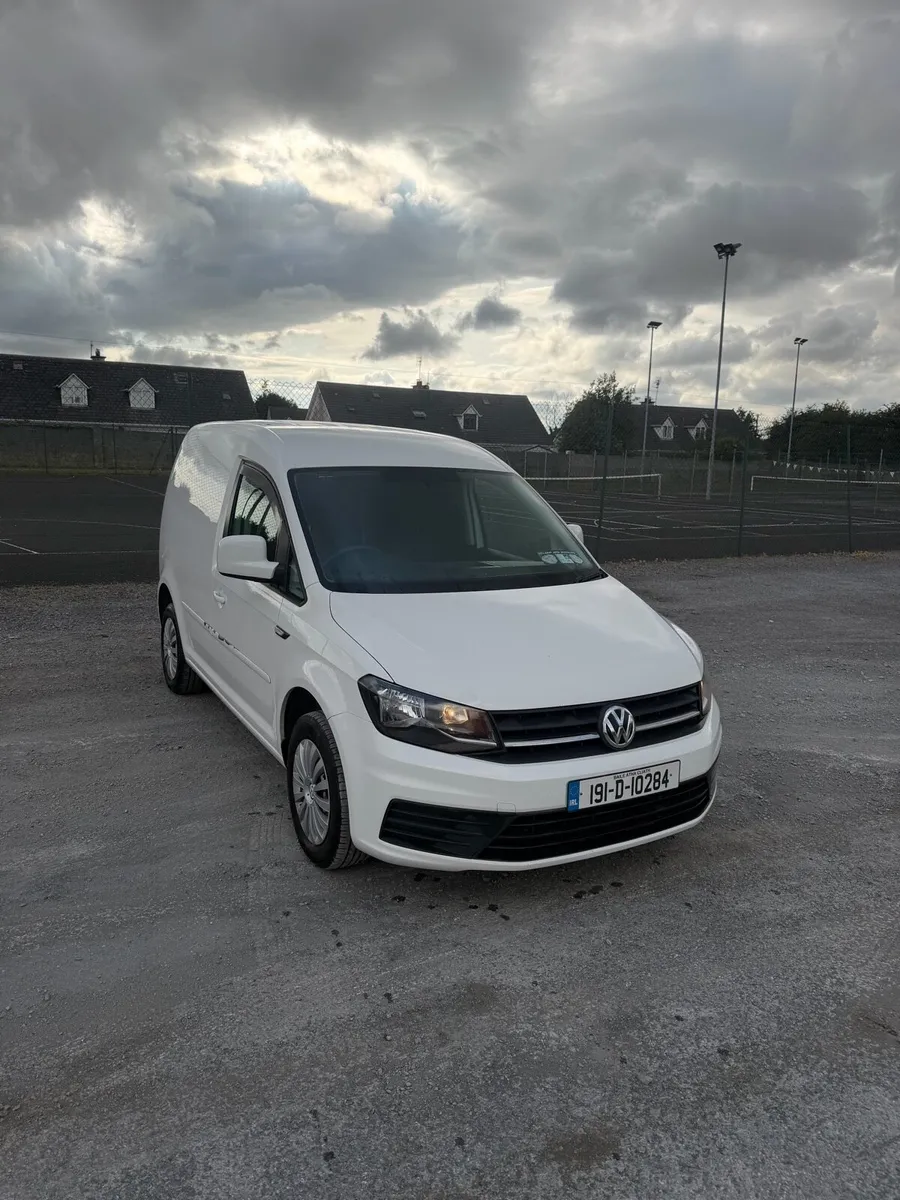 Volkswagen Caddy 2019 includes VAT - Image 3
