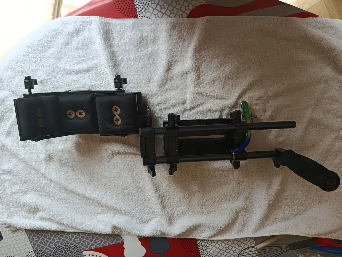 Camera shoulder mount - Image 3