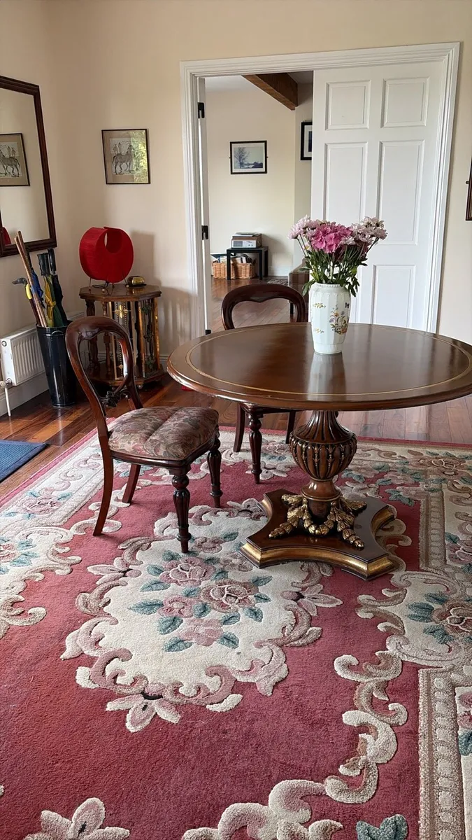 Round Oak Dining Table - Image 4